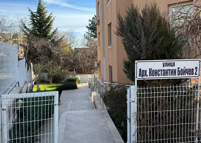 Sea Breeze Апартаменты Варна